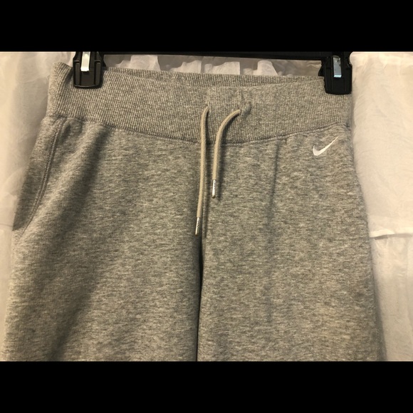 Nike sweat pants xs only worn once heather gray - Picture 2 of 5